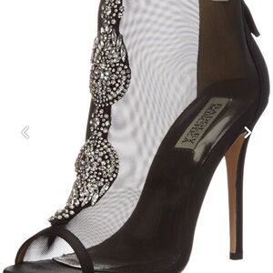 badgley mischka high heel shoes